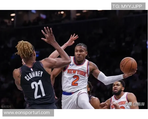 克洛尼首节表现惊艳4投3中砍下12分2篮板引领球队攻势 克洛尼首节表现惊艳4投3中砍下12分2篮板引领球队攻势