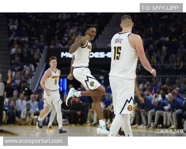 掘金主帅赞沃特森表现出色积极掩护与冲击篮筐令人印象深刻 掘金主帅赞沃特森表现出色积极掩护与冲击篮筐令人印象深刻