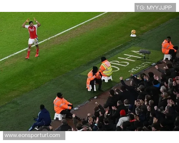 卡拉格专栏:阿森纳面对利物浦应保持信心最大威胁来自哈兰德的进攻能力 卡拉格专栏:阿森纳面对利物浦应保持信心最大威胁来自哈兰德的进攻能力