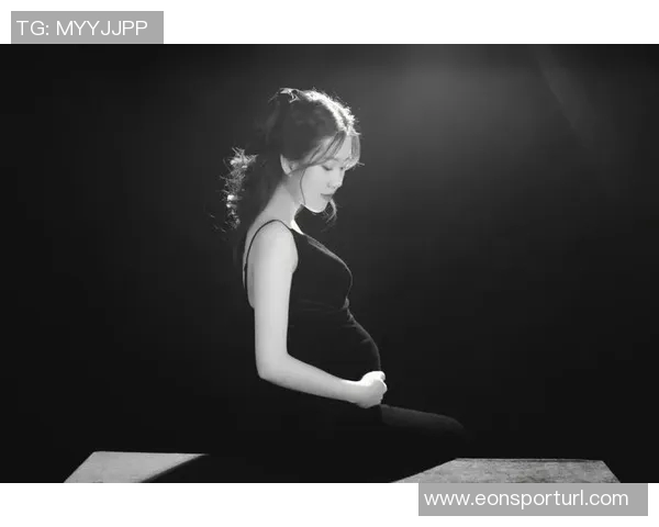 小蜘蛛分享女友孕照期待新生命降临阿玛德奥即将迎来首秀时刻